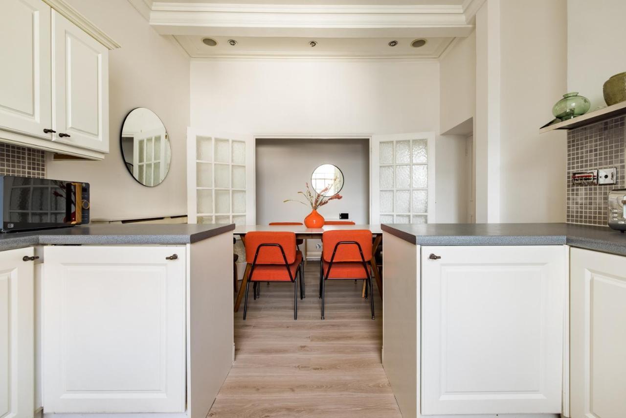 The Sussex Garden Retreat - Elegant 2Bdr Flat Leilighet London Eksteriør bilde