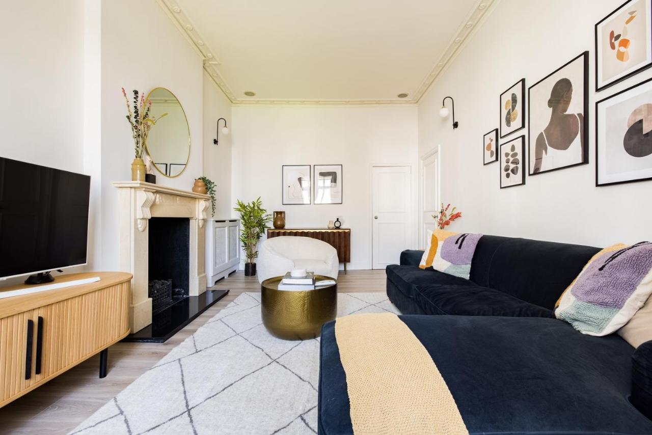 The Sussex Garden Retreat - Elegant 2Bdr Flat Leilighet London Eksteriør bilde