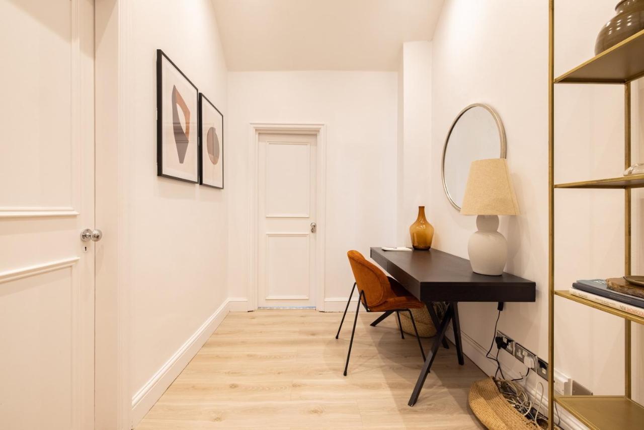 The Sussex Garden Retreat - Elegant 2Bdr Flat Leilighet London Eksteriør bilde